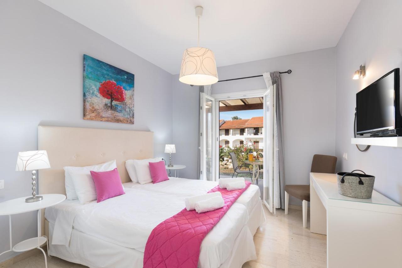 Garden Apartments Agios Stefanos Corfu آغيوس ستيفانوس المظهر الخارجي الصورة
